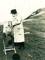 Když se ještě do pochodu vyhrávalo na flašinet, Vidoule 1940, před trafikou bábinky Cengrové (Vlasákova kronika, MČ Praha 13)